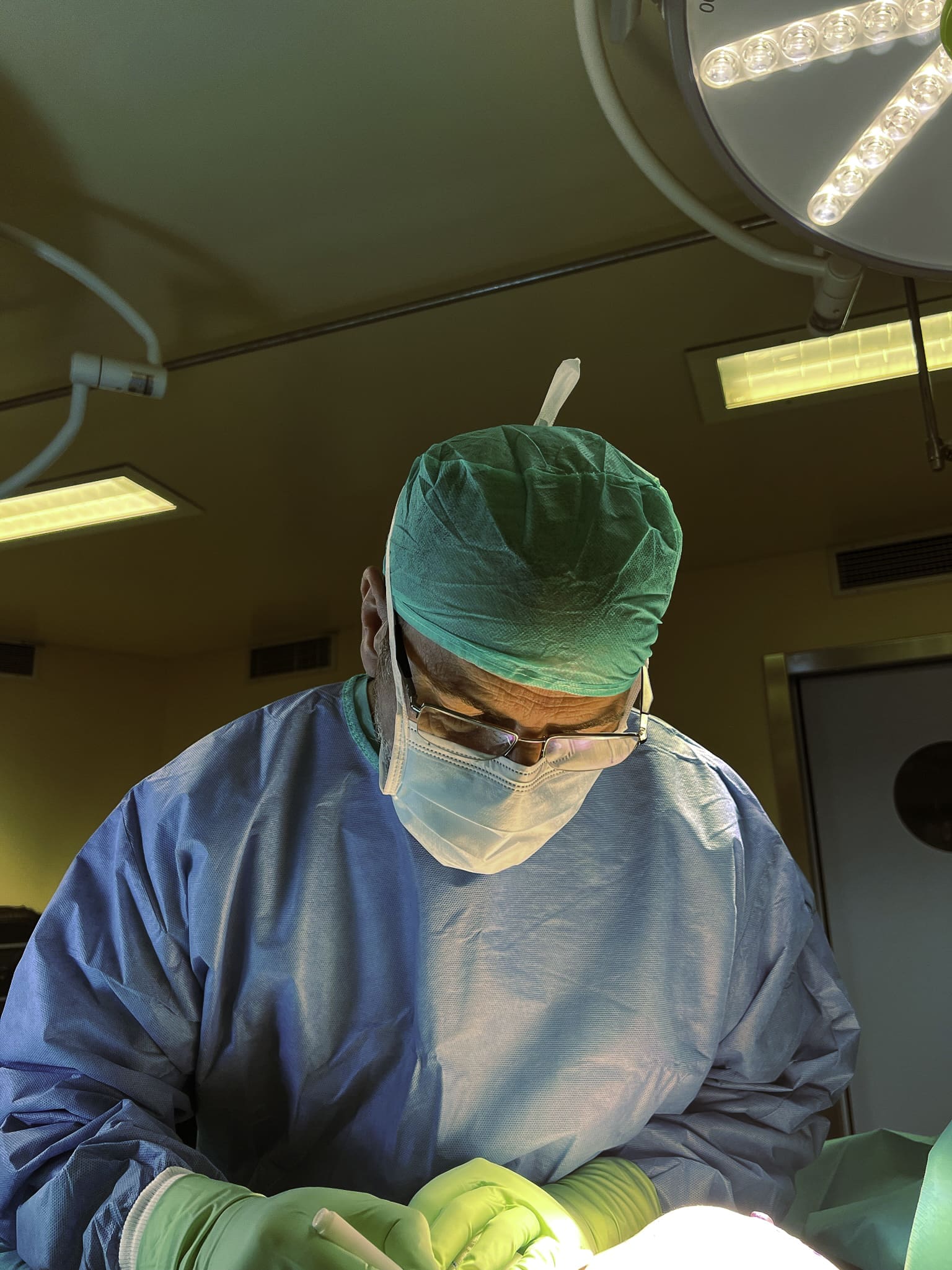 Dr.Barea – Especialista en Cirugía Plástica